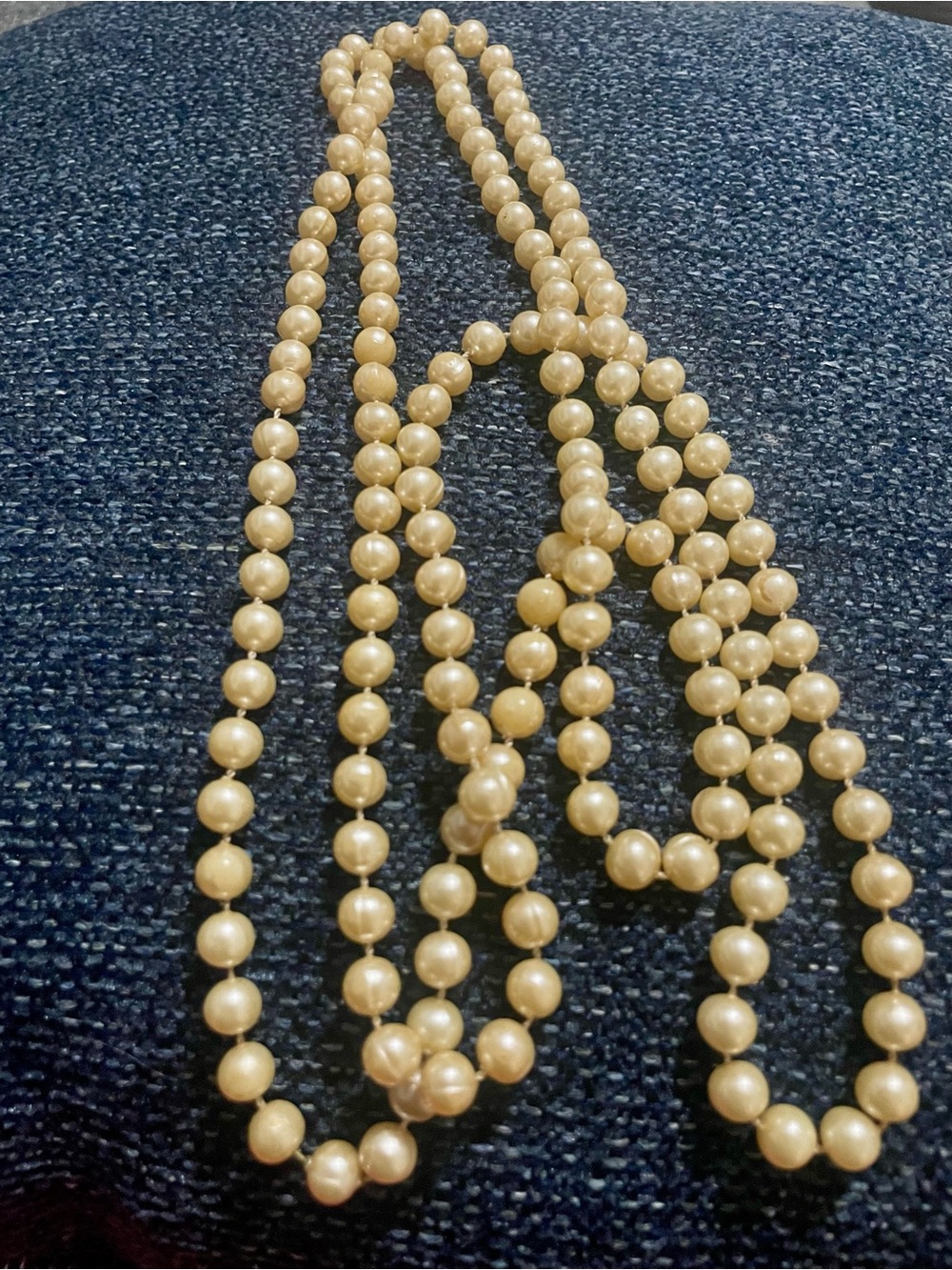 NWOT Vintage Moonmist Classic Ivory Pearl Bead Necklace 28”